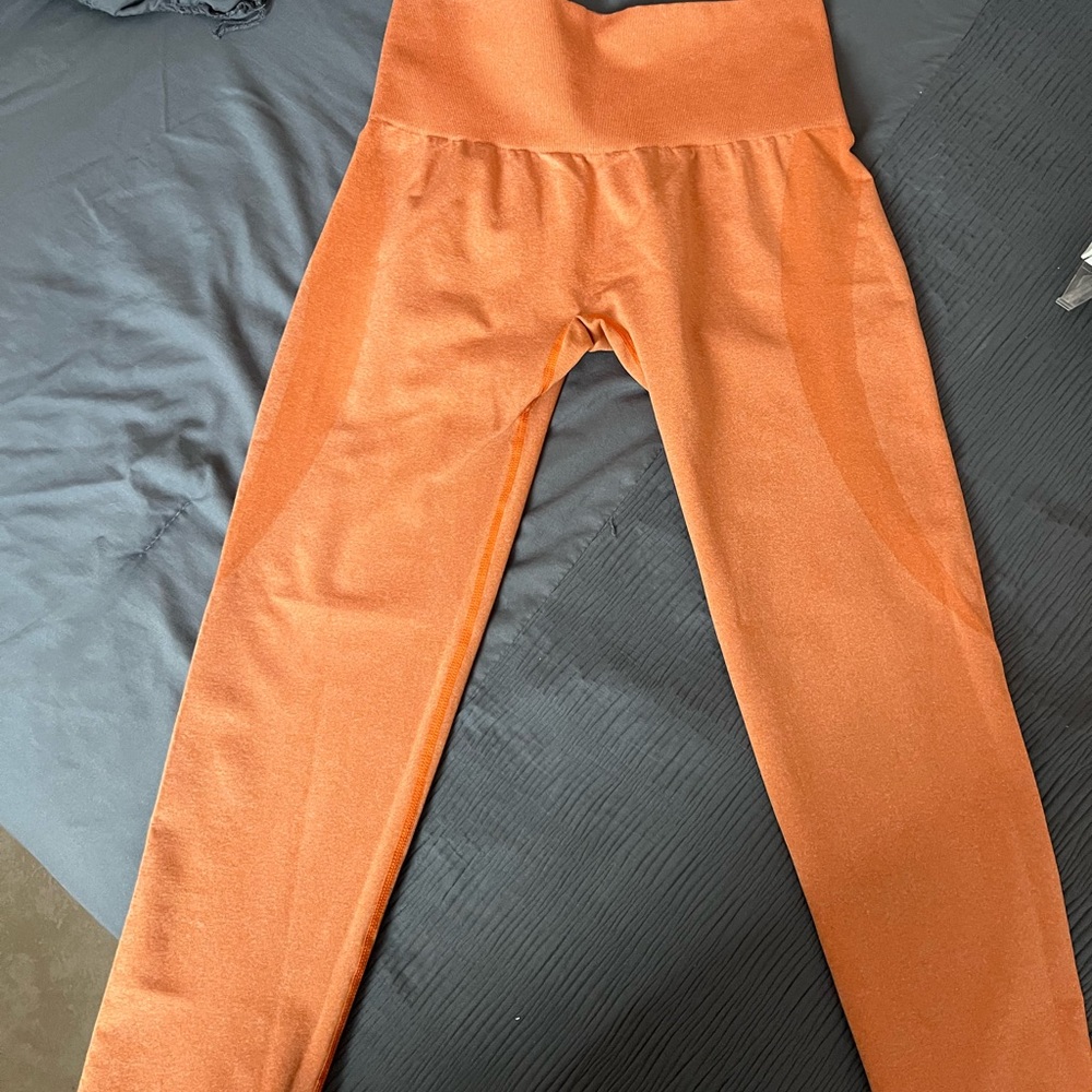NVGTN Burnt Orange Contour Seamless Leggings